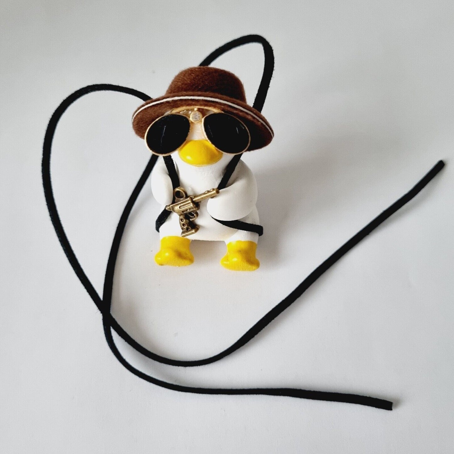 Funny Swing Duck, Gun, Stylish Sunglasses, Big Brown Hat / Car accessory