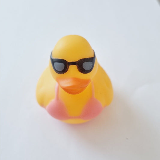 Beach Rubber Duck / Car accessory / Dashboard Toy Decoration / Jeep Ducking