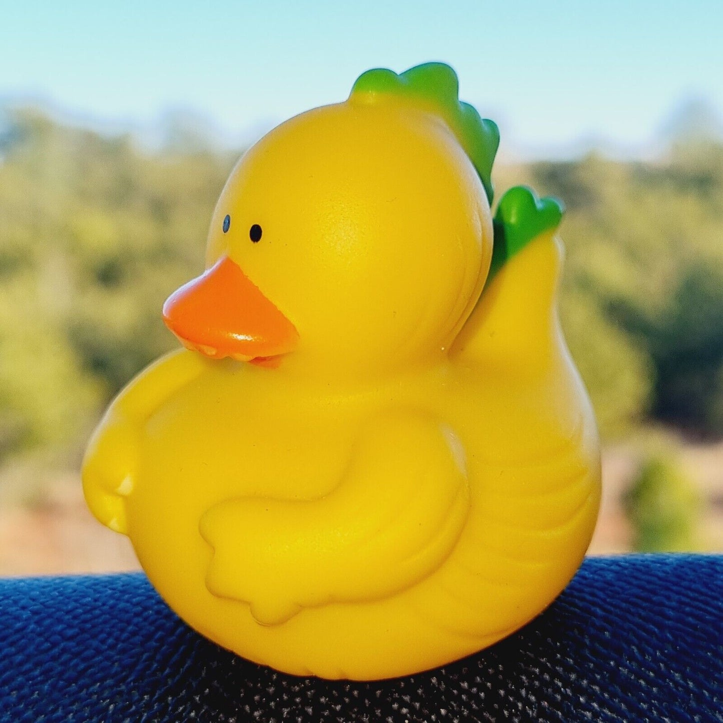 π₯π¦ Dinosaur Rubber Duck for Jeep Ducking π» Fun Jeep Wrangler Accessory