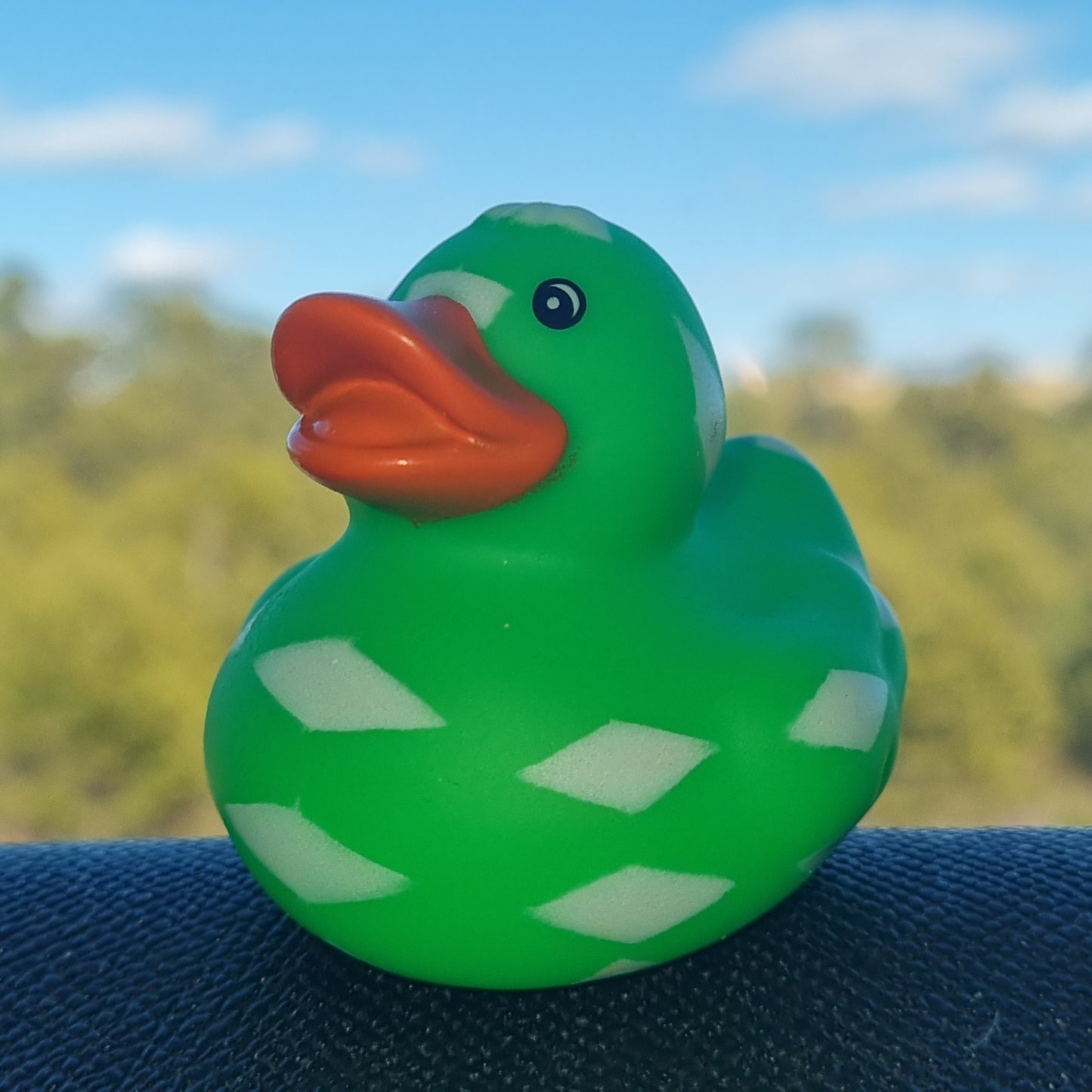 πΆοΈπ¦ Diamond Pattern Rubber Duck Jeep Ducking π» Jeep Wrangler Accessory