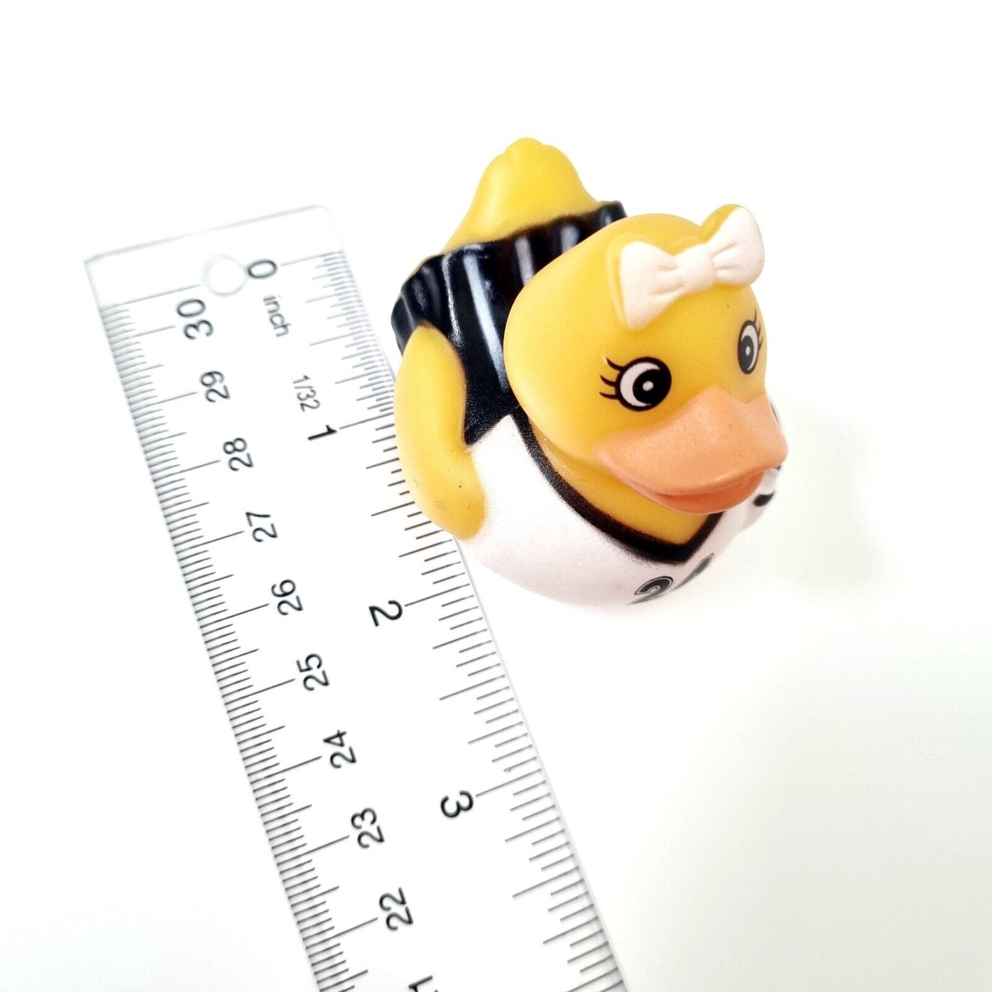 📣🐥 Cheerleader Rubber Duck for Jeep Ducking 🛻 Fun Jeep Wrangler Accessory