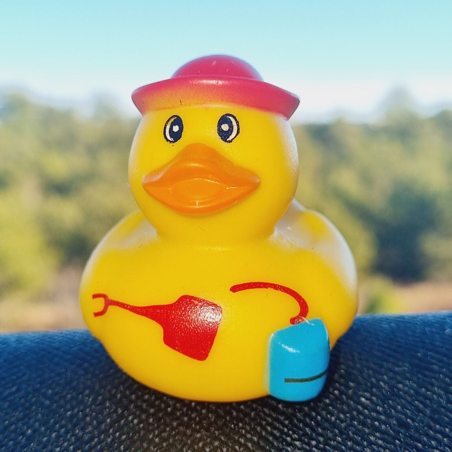 🏖️🐥 Beach Rubber Duck for Jeep Ducking 🛻 Fun Jeep Wrangler Accessory
